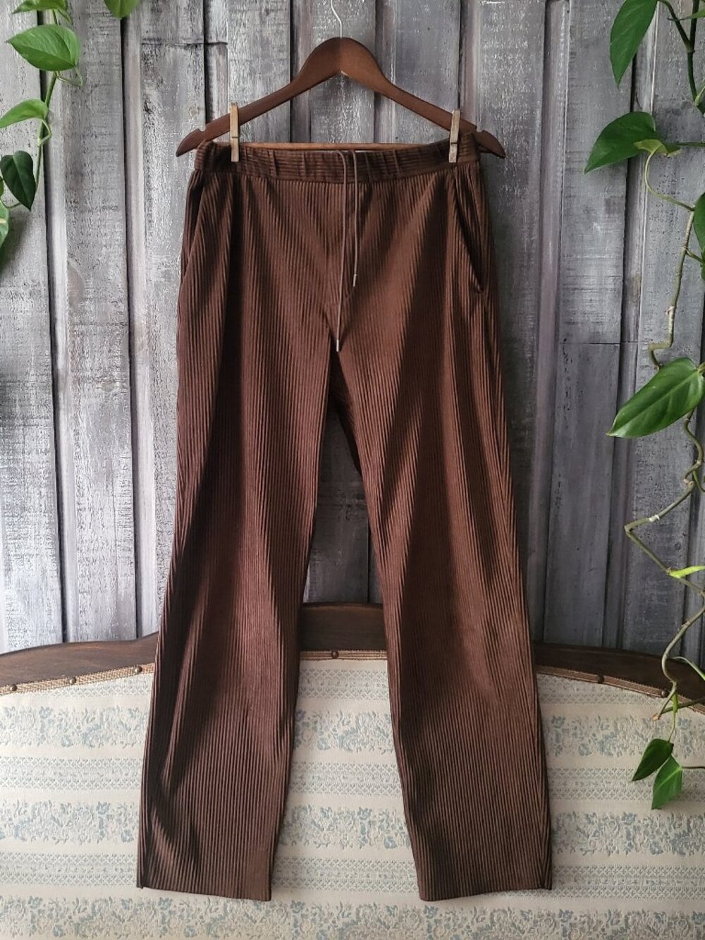 ZARA Brown Pleated Pants Elastic Drawstring Waist Straight Leg